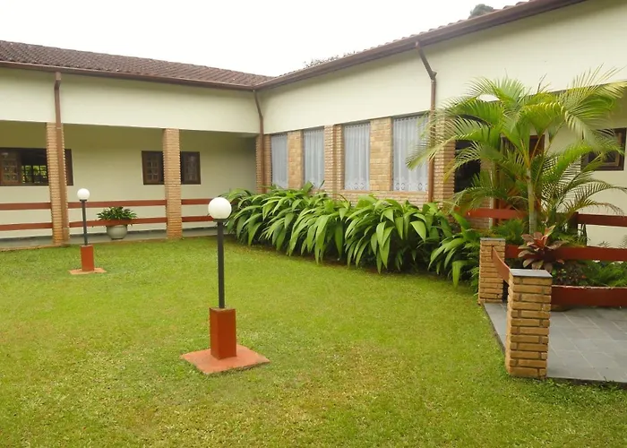 Francis Hotel Pousada Caraguatatuba